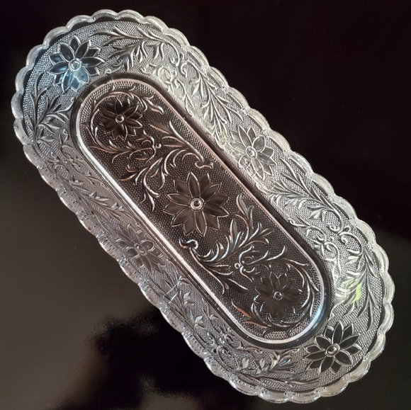 Tiara Other - Vntg 10 1/4" Oval "Sandwich Clear" Dish by Tiara 🇺🇸